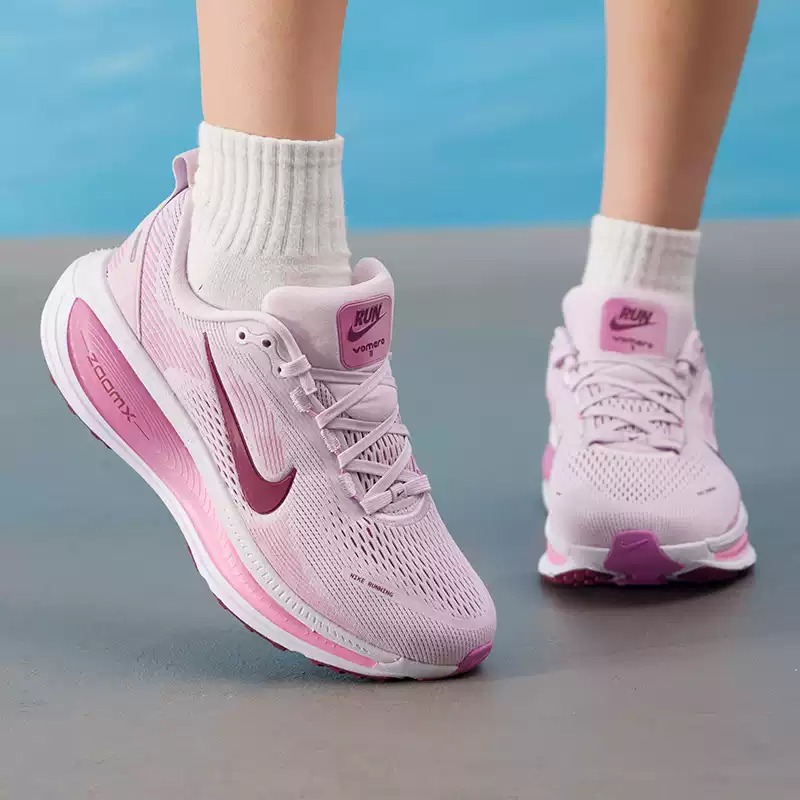 Nike Women's Shoes Original Li - Lightweight Road Running Shoes 评论和价格