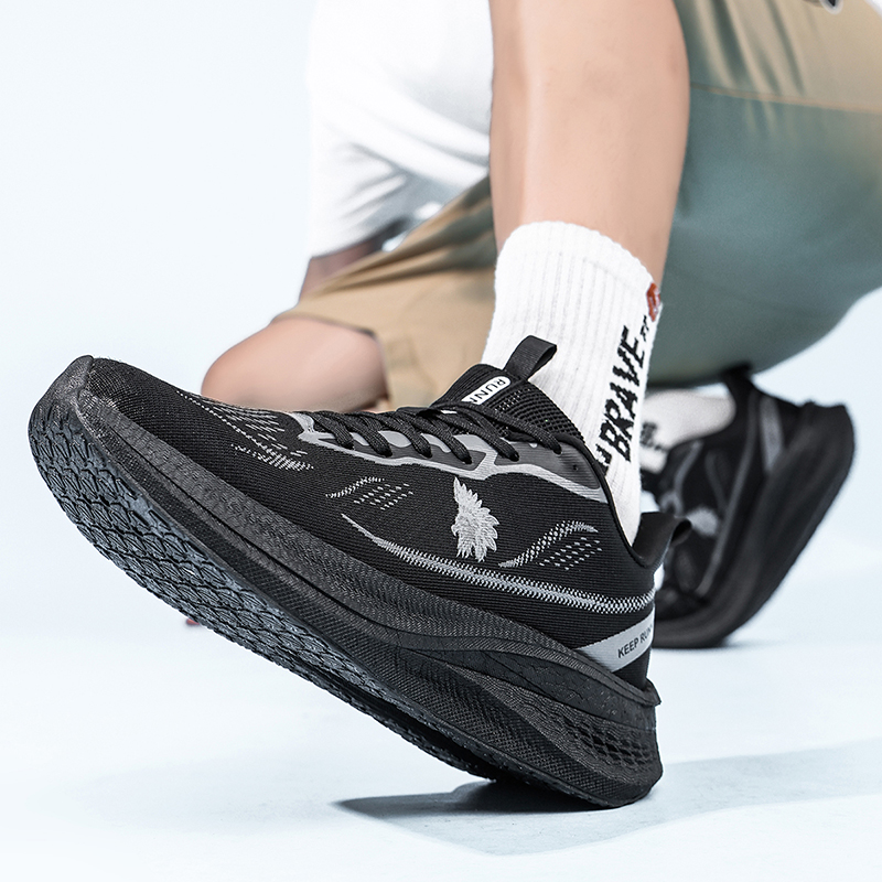 Ultra Light Men Sport Running  - Shock Absorbing Gym Trainers 评论和价格